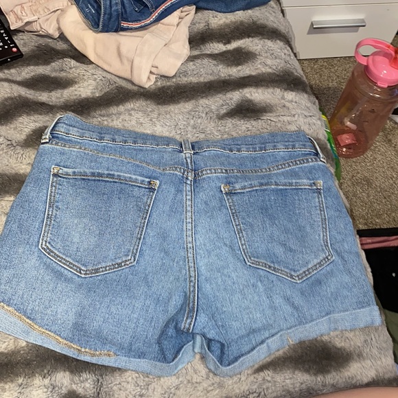 Light blue old navy size 8 blue jeans - Picture 2 of 2